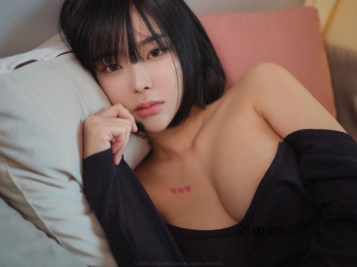 ArtGravia-Vol.402-Kang-InkyungKang-Inkyung