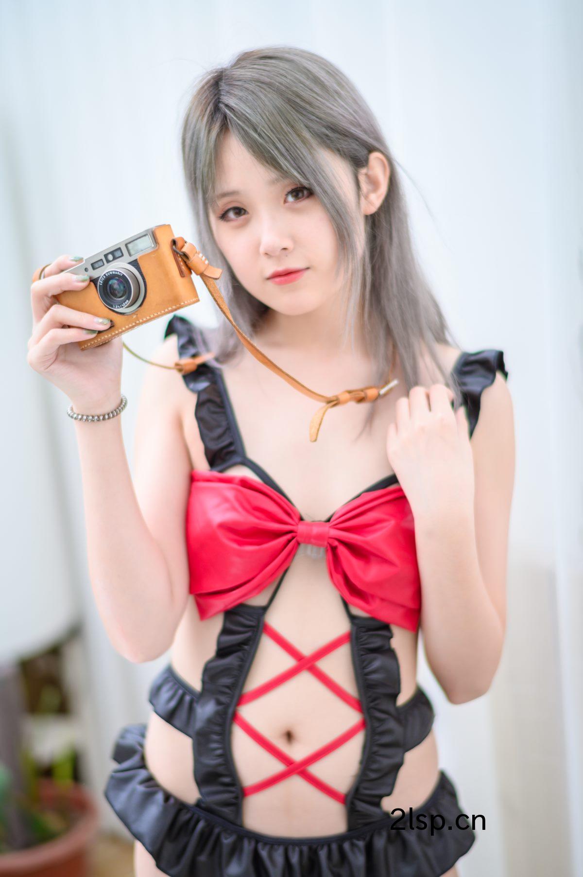 Coser@Akisoso秋楚楚Vol.011礼物私房调色