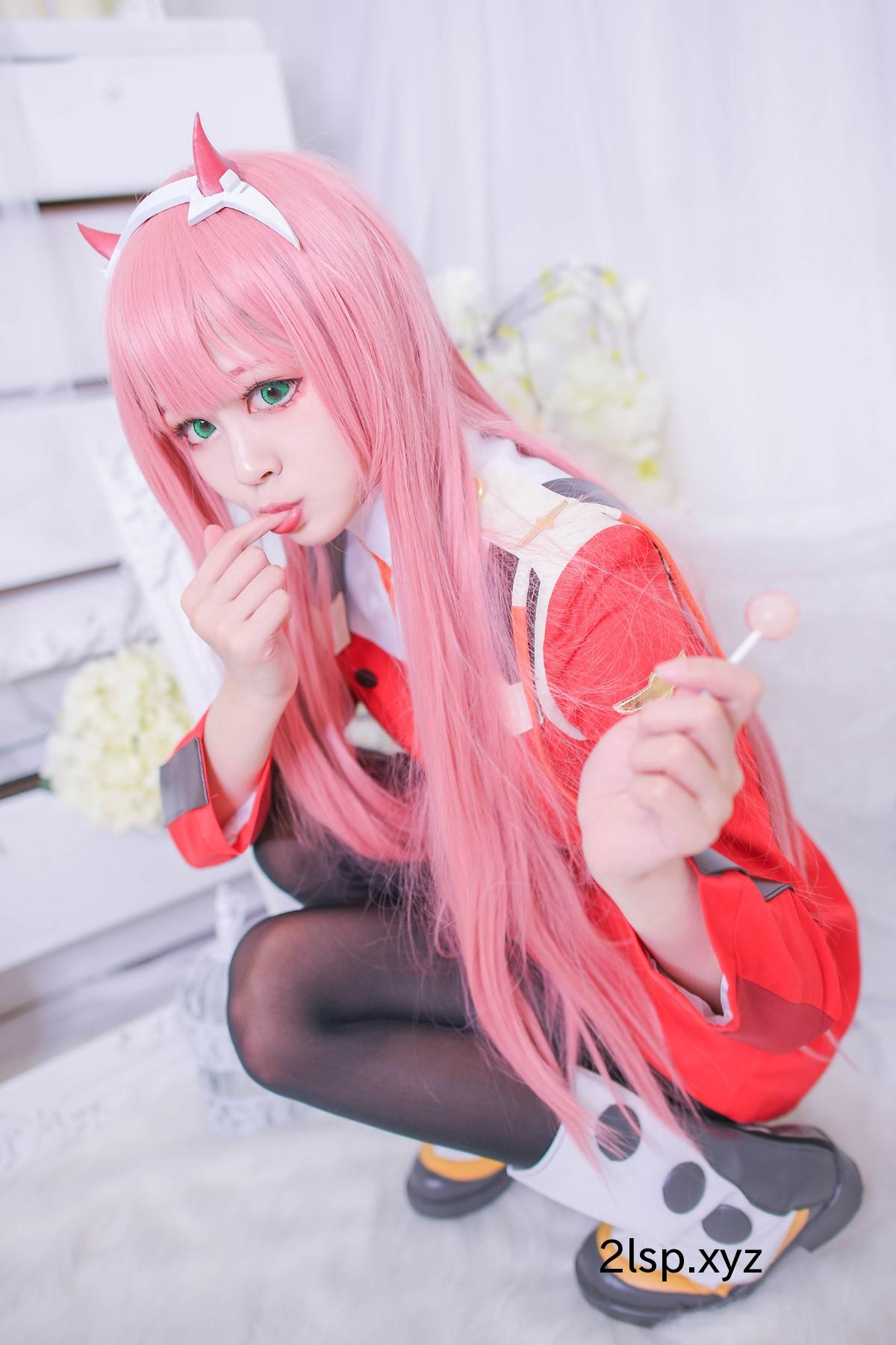 Coser@Arty-Huang-–-Zero-TwoZero-Two