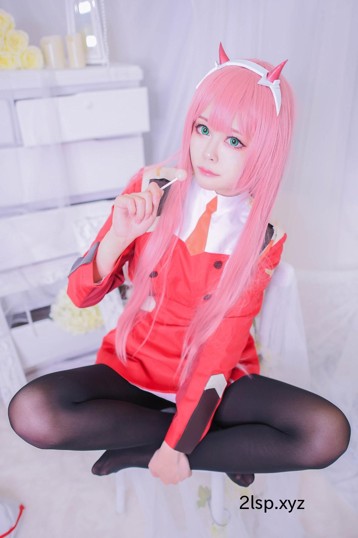 Coser@Arty-Huang-–-Zero-TwoZero-Two