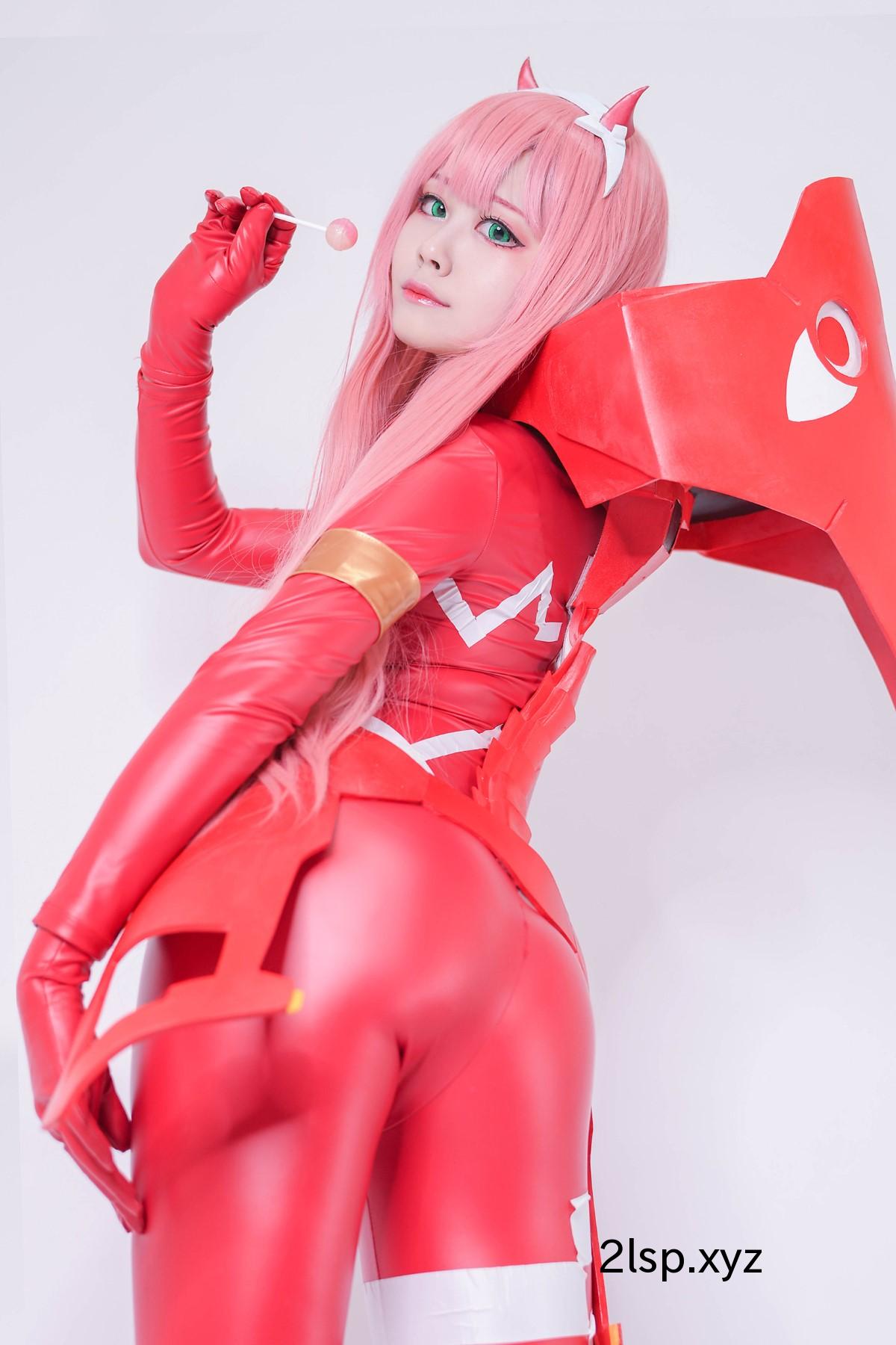 Coser@Arty-Huang-–-Zero-TwoZero-Two