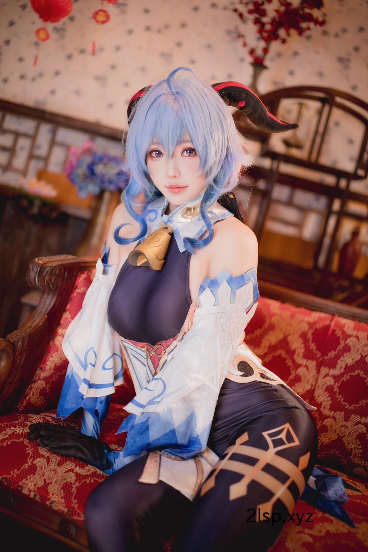 Coser@Ely-–-GanyuGanyu