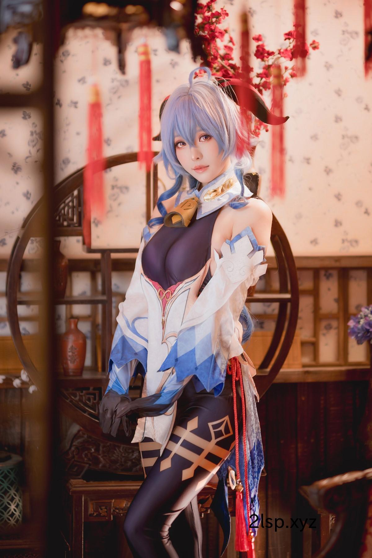 Coser@Ely-–-GanyuGanyu