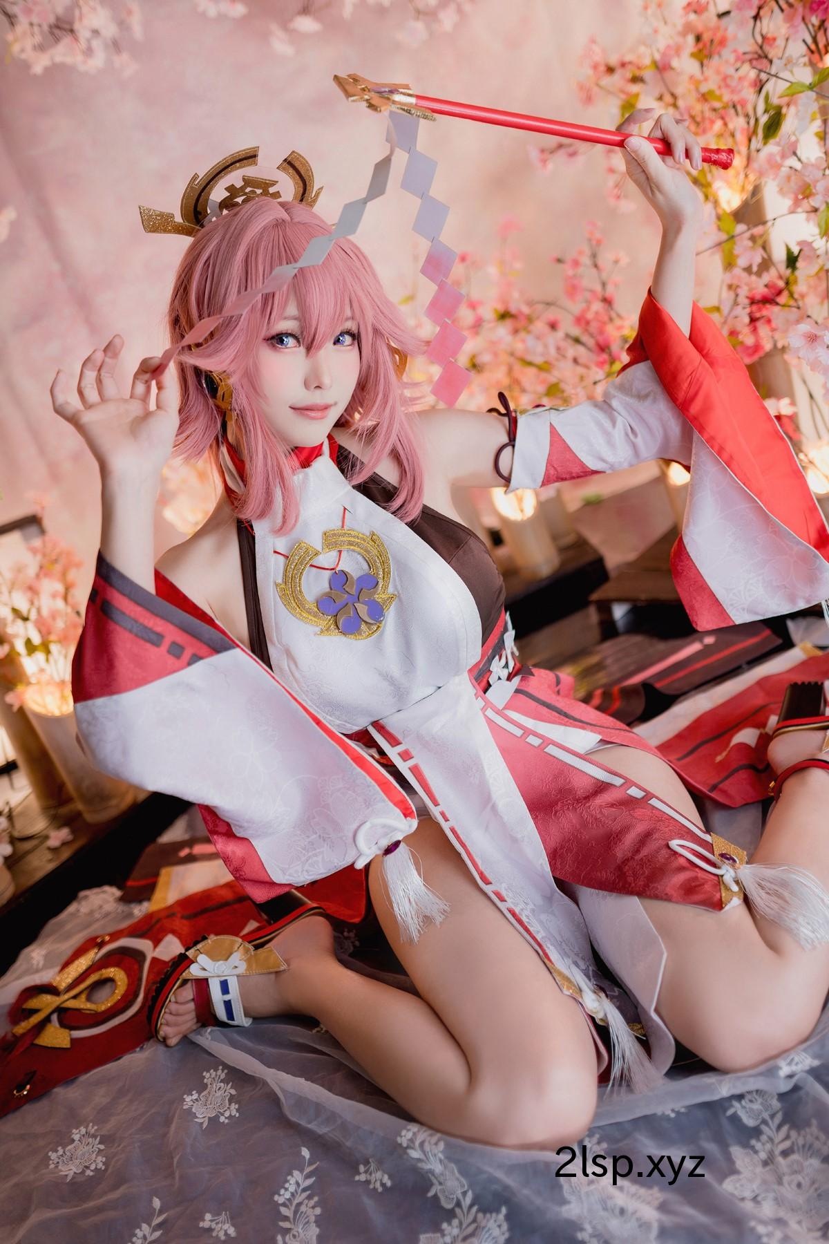 Coser@Ely-–-Yae-MikoYae-Miko