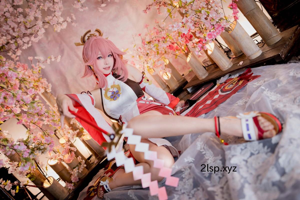 Coser@Ely-–-Yae-MikoYae-Miko