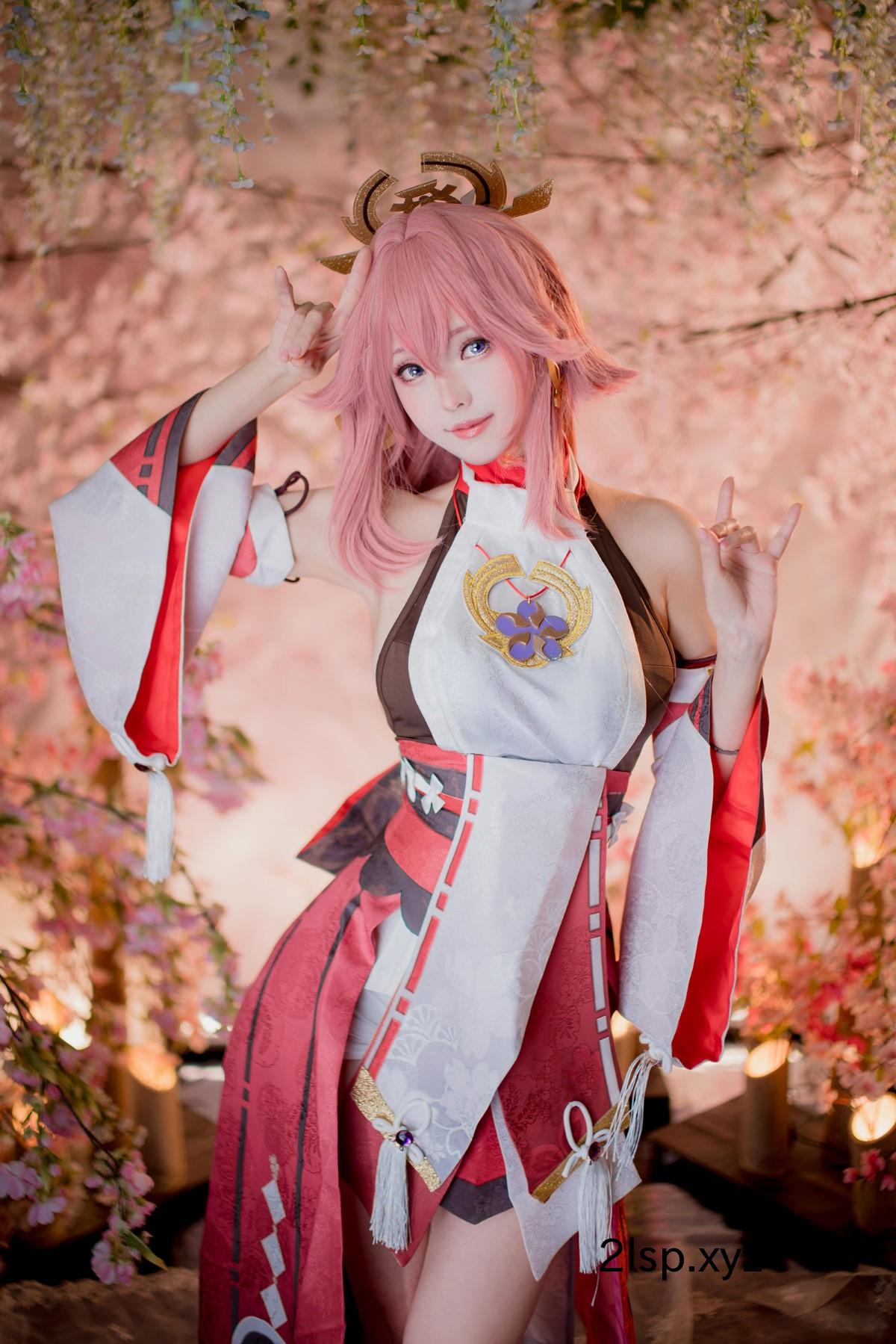 Coser@Ely-–-Yae-MikoYae-Miko