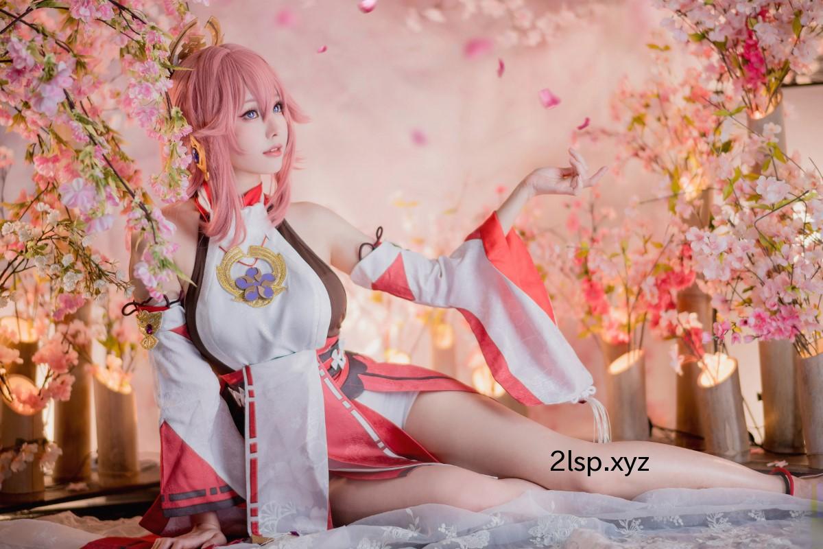 Coser@Ely-–-Yae-MikoYae-Miko