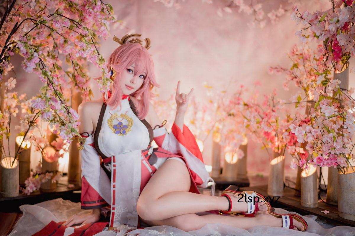 Coser@Ely-–-Yae-MikoYae-Miko