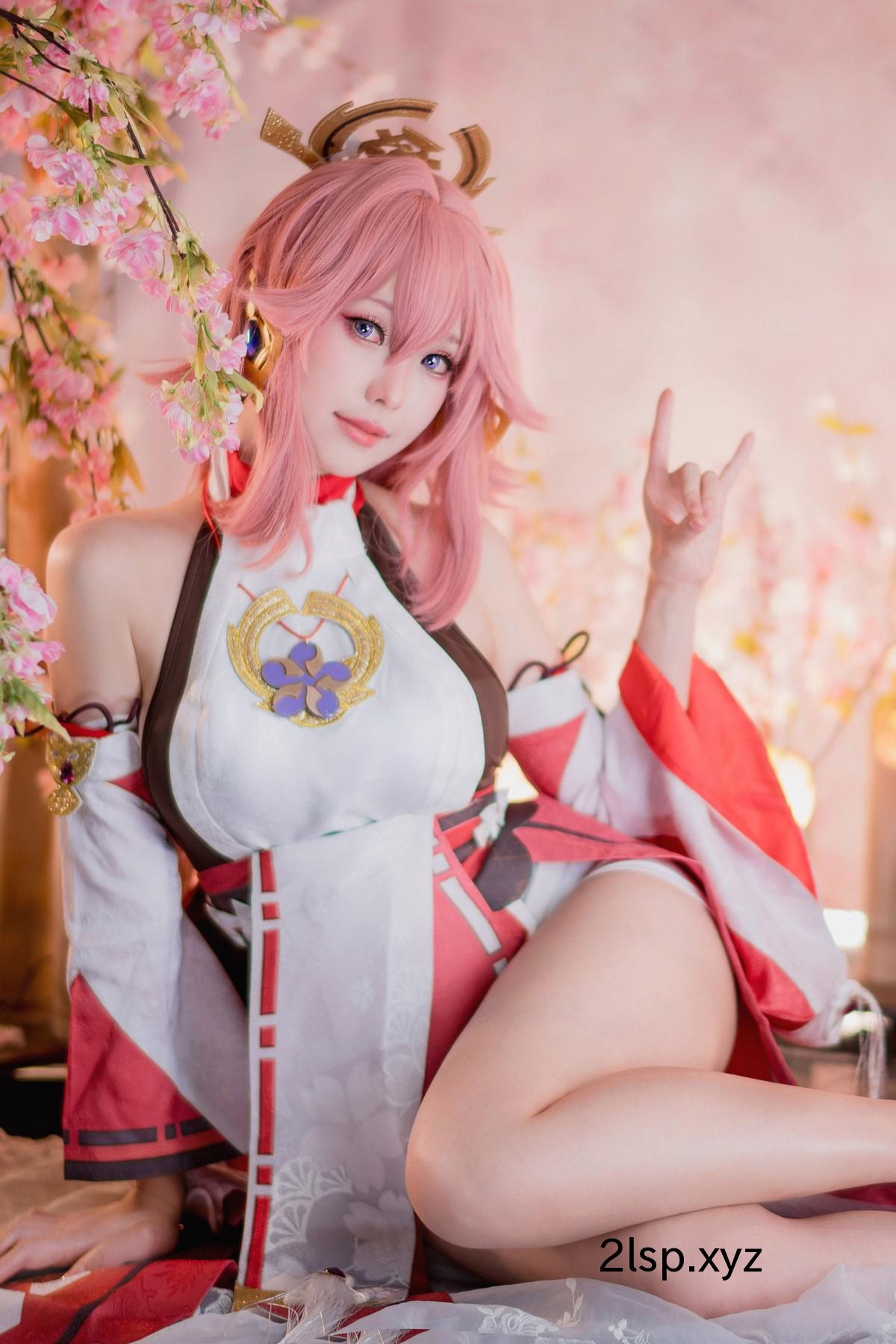 Coser@Ely-–-Yae-MikoYae-Miko