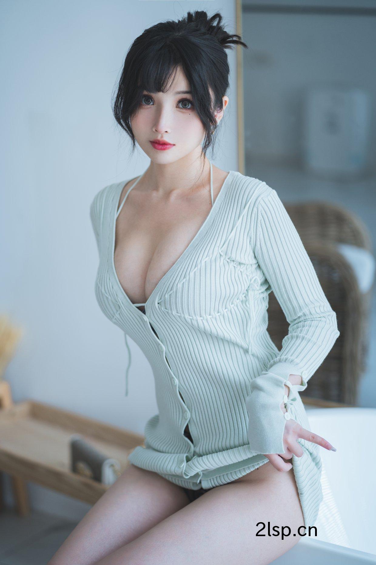 Coser@rioko凉凉子Vol.073人妻毛衣