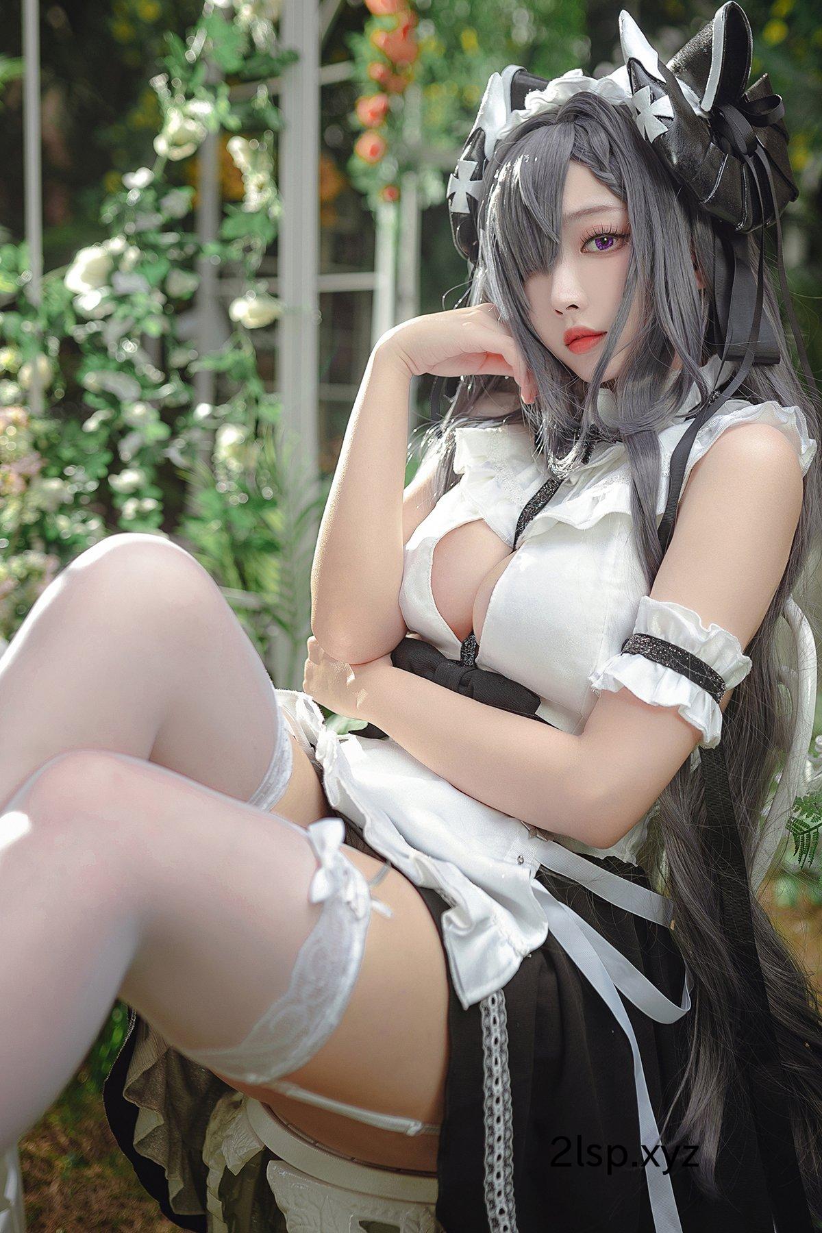 Coser@宮本桜-–-奥古斯特-女仆装宮本桜