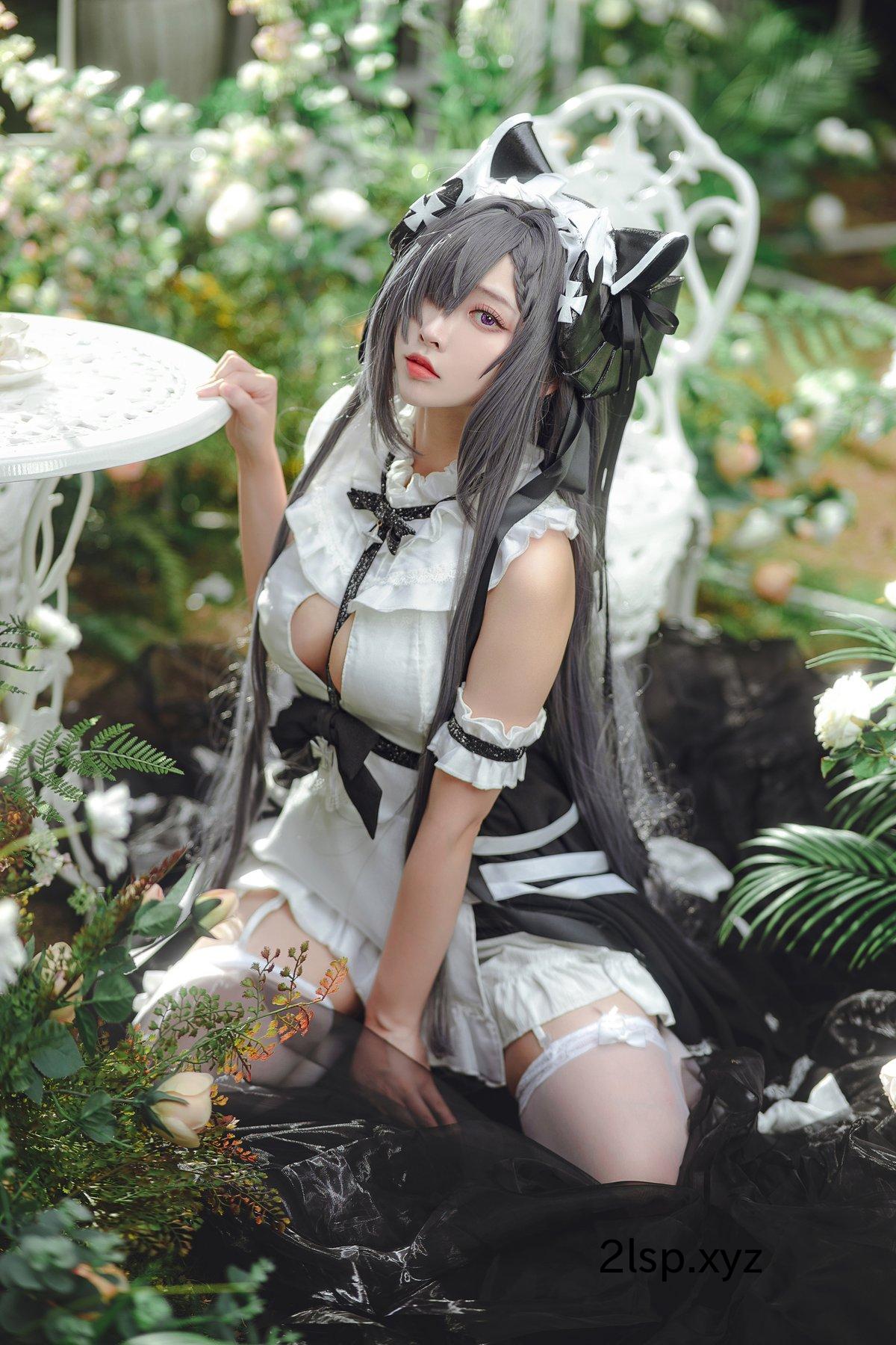 Coser@宮本桜-–-奥古斯特-女仆装宮本桜