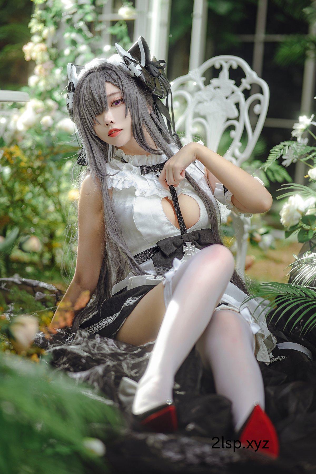 Coser@宮本桜-–-奥古斯特-女仆装宮本桜