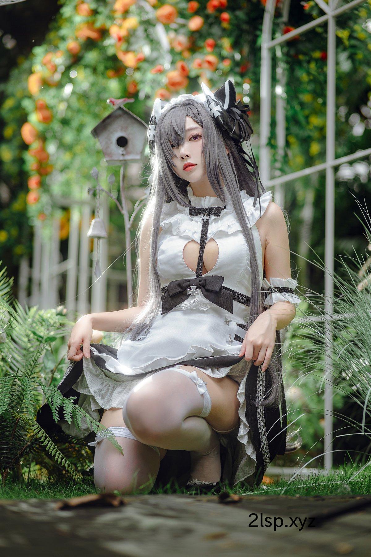 Coser@宮本桜-–-奥古斯特-女仆装宮本桜