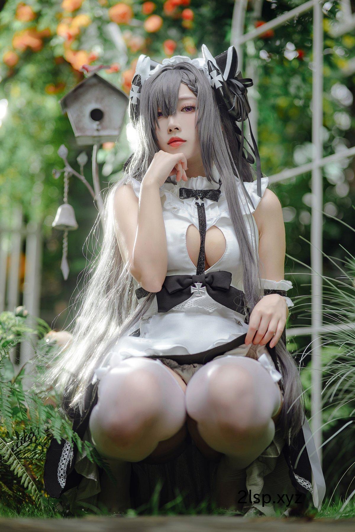 Coser@宮本桜-–-奥古斯特-女仆装宮本桜