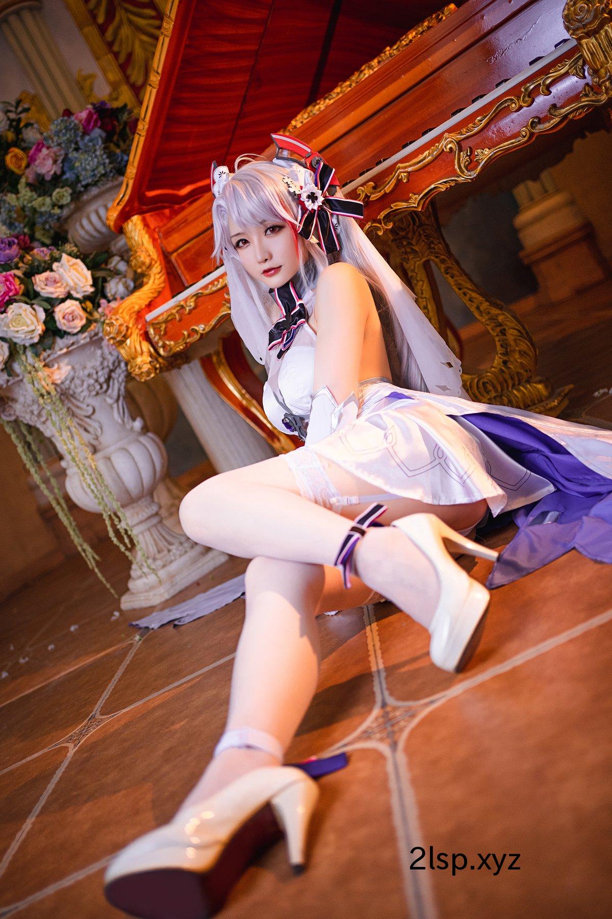 Coser@星之迟迟Hoshilily-–-秘密花园-欧根婚纱秘密花园