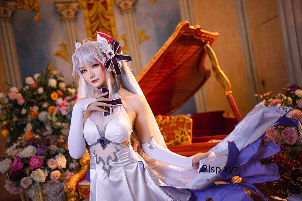 Coser@星之迟迟Hoshilily-–-秘密花园-欧根婚纱秘密花园