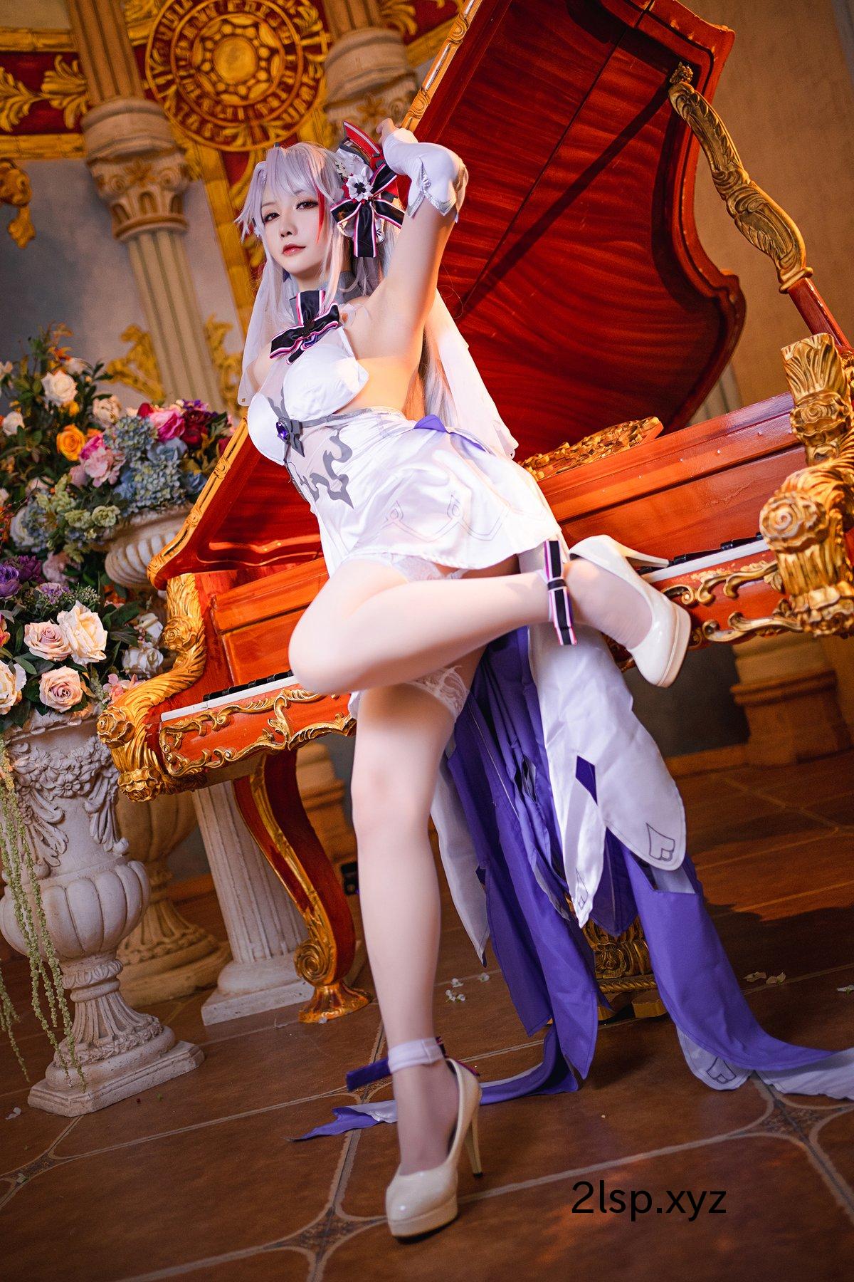 Coser@星之迟迟Hoshilily-–-秘密花园-欧根婚纱秘密花园