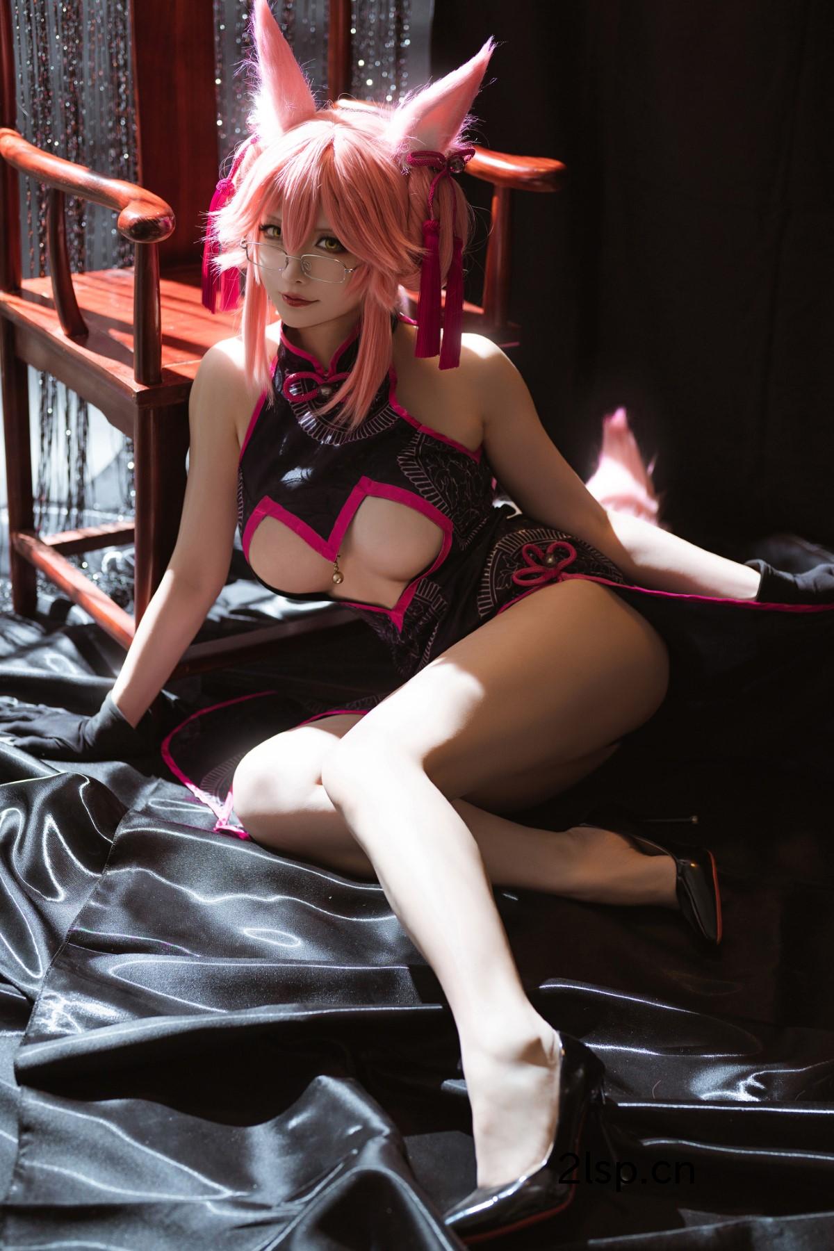 Coser@星之迟迟Vol.114高扬斯卡娅旗袍高扬斯卡娅旗袍