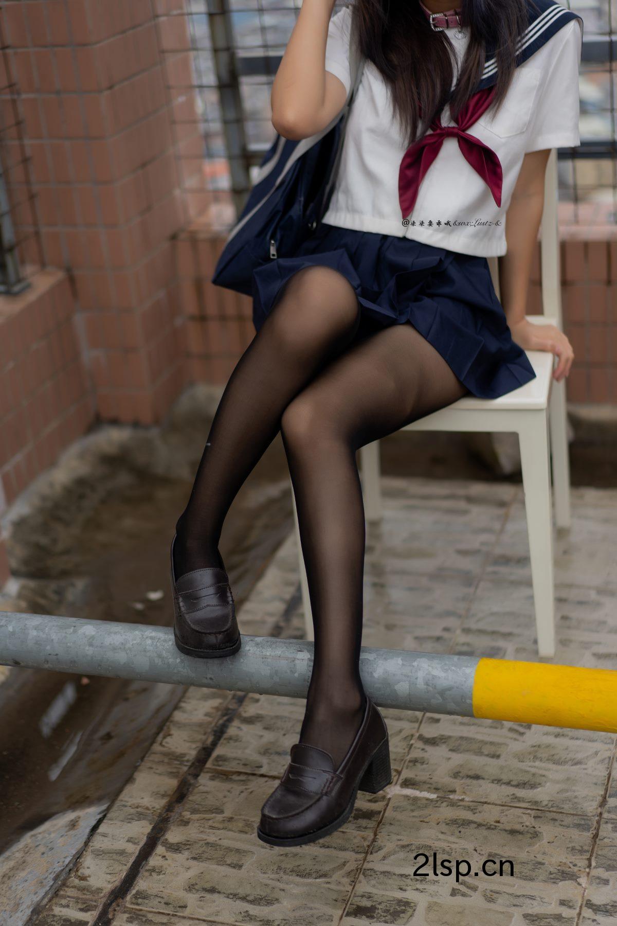 Coser@柒柒要乖哦Vol.005天台学姐