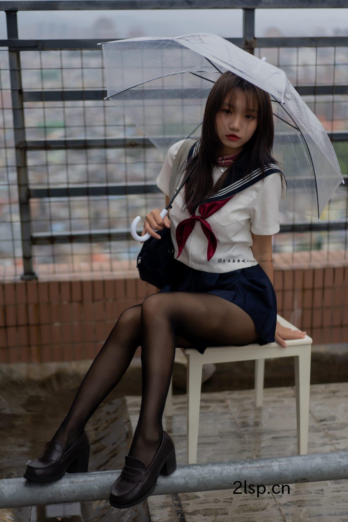 Coser@柒柒要乖哦Vol.005天台学姐