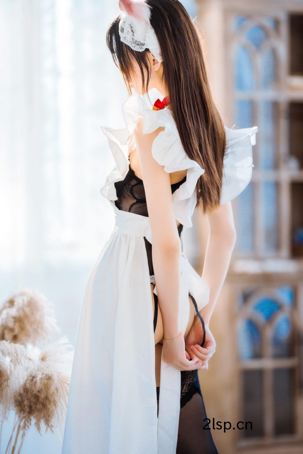 Coser@桜桃喵Vol.104长裙妹抖