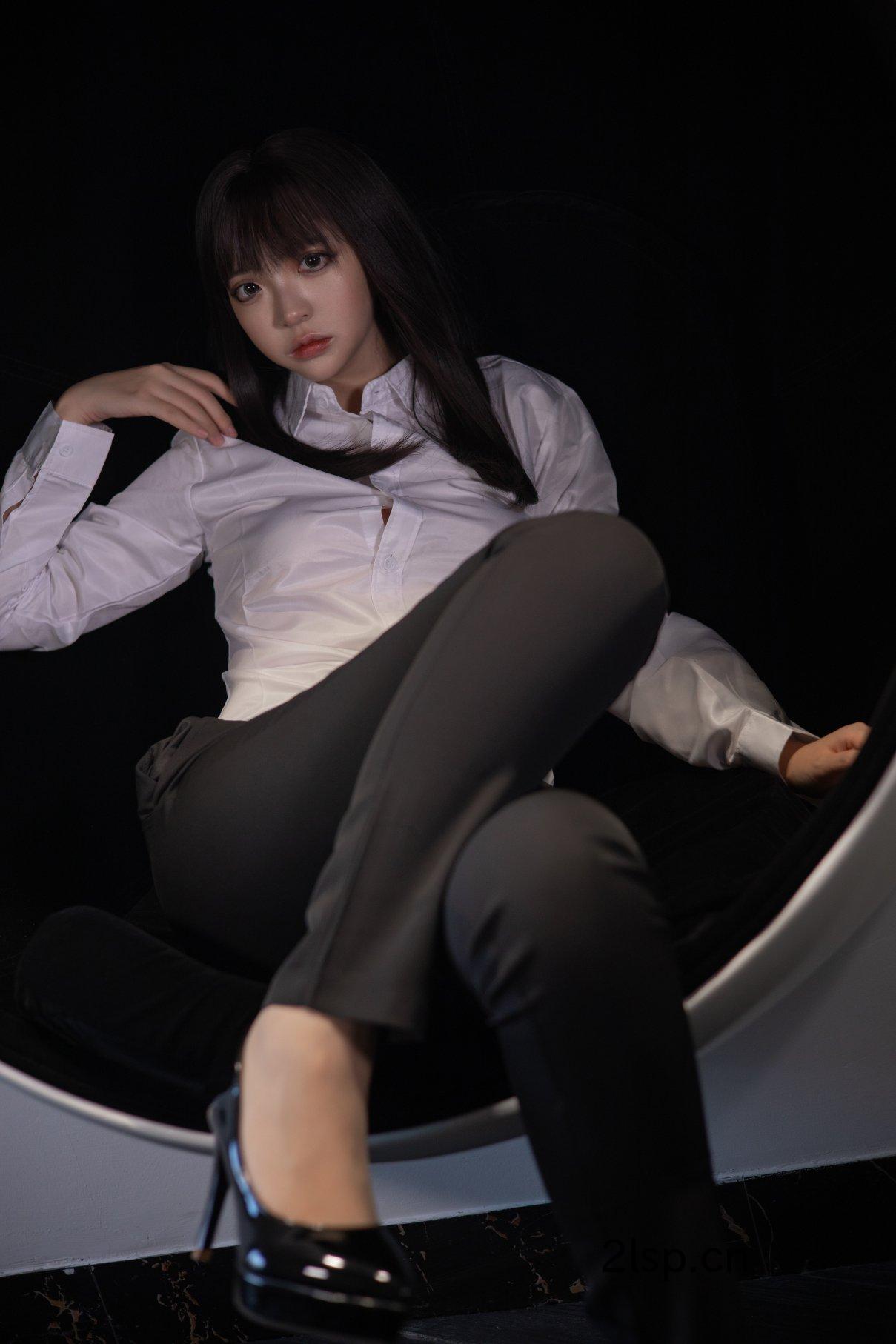 Coser@疯猫ssVol.070职业OL