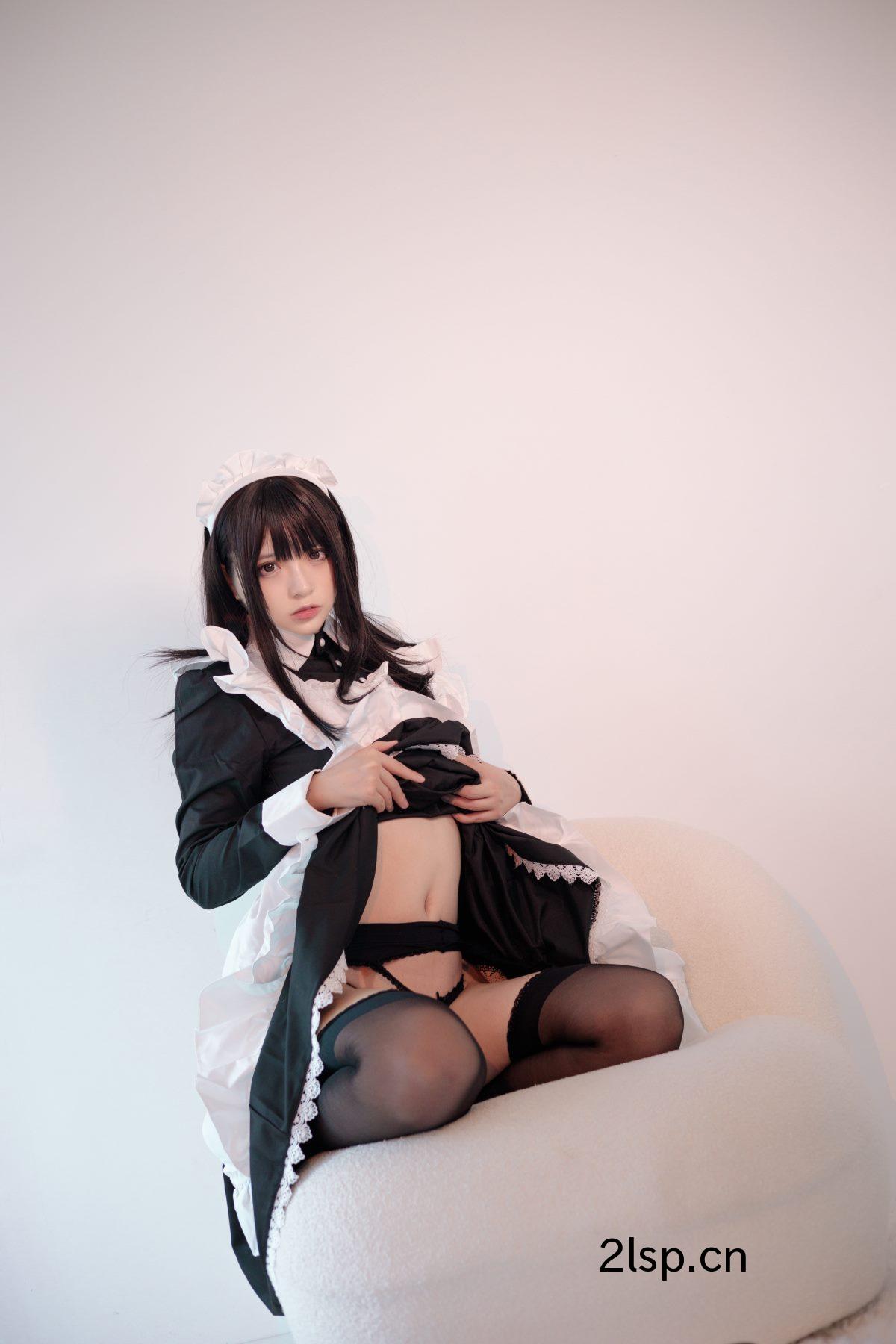 Coser@疯猫ssvol.075COS美女女仆