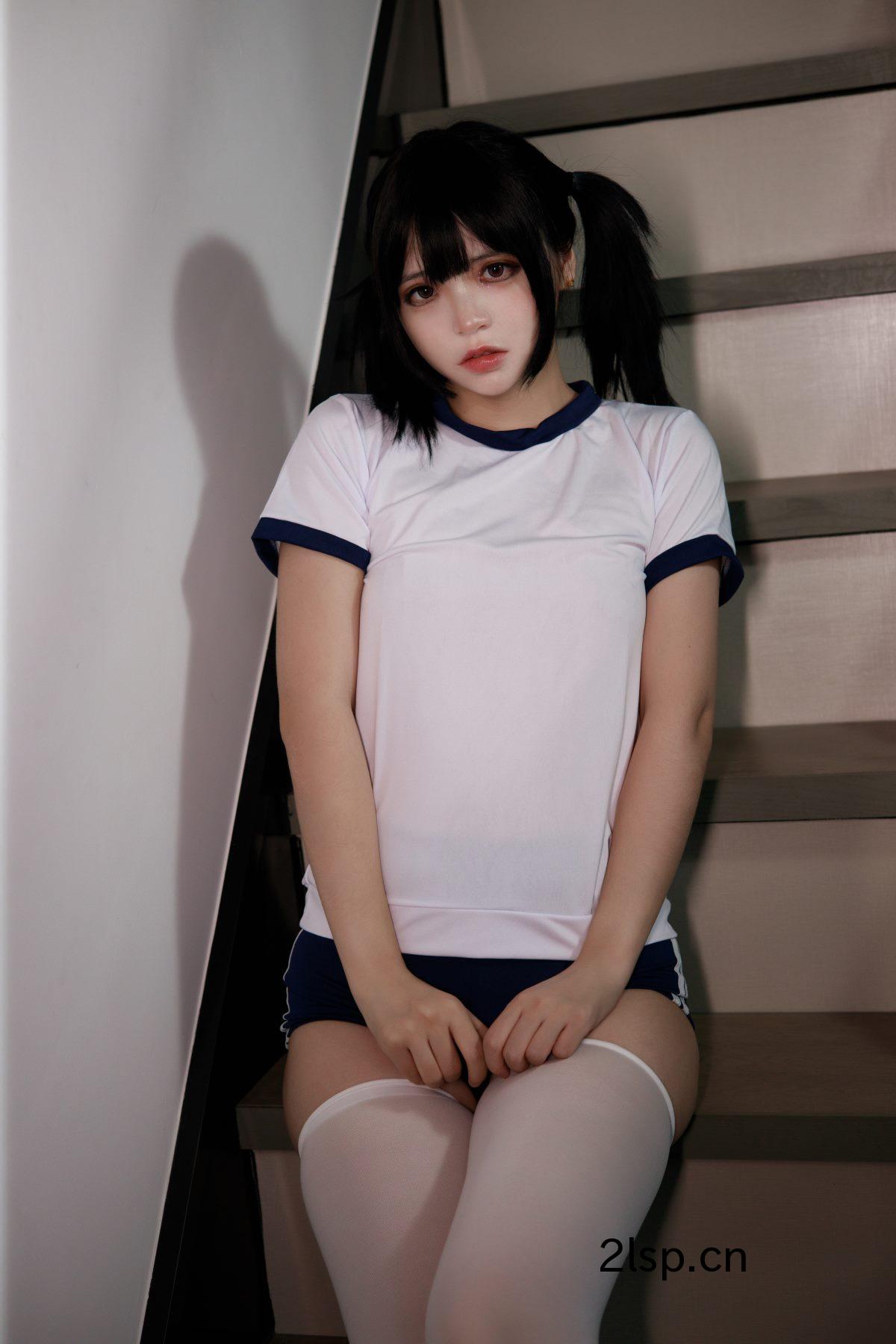 Coser@疯猫ssvol.083白色情人节福袋体操服