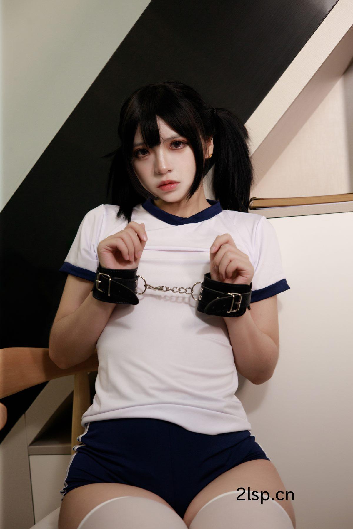 Coser@疯猫ssvol.083白色情人节福袋体操服