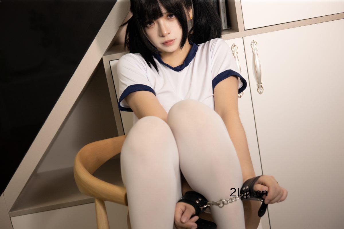 Coser@疯猫ssvol.083白色情人节福袋体操服