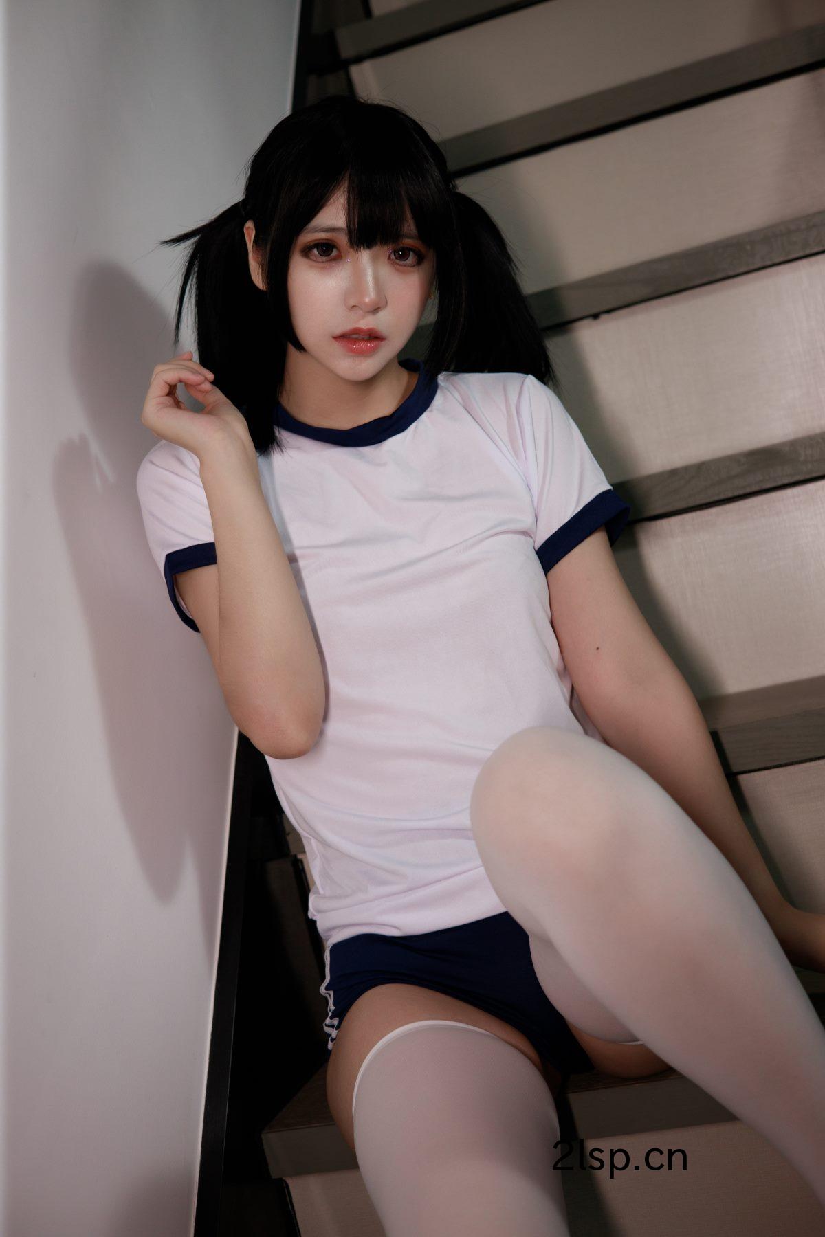 Coser@疯猫ssvol.083白色情人节福袋体操服