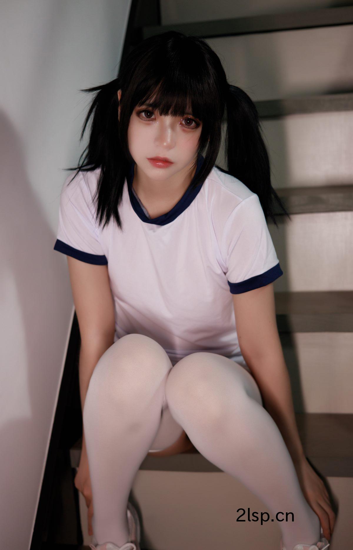 Coser@疯猫ssvol.083白色情人节福袋体操服