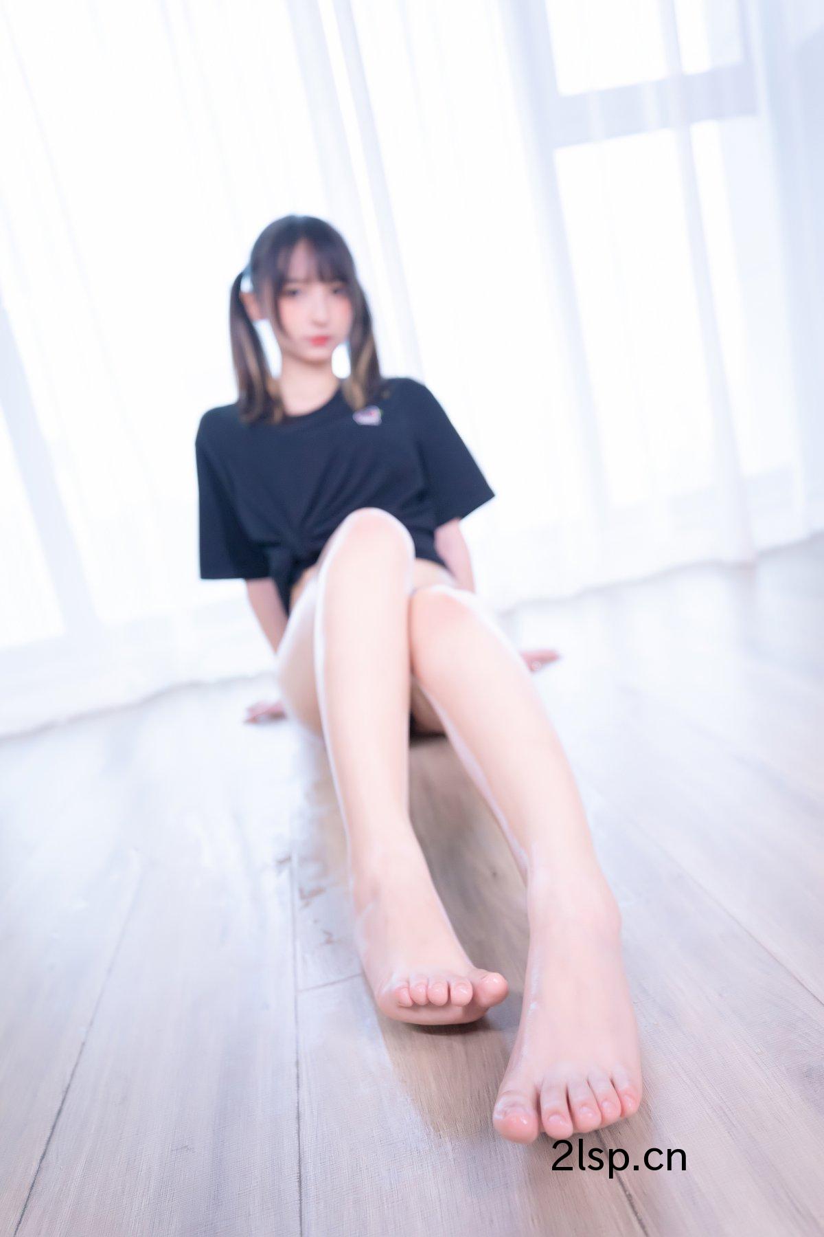 Coser@神楽坂真冬Vol.076牛仔裤女孩A