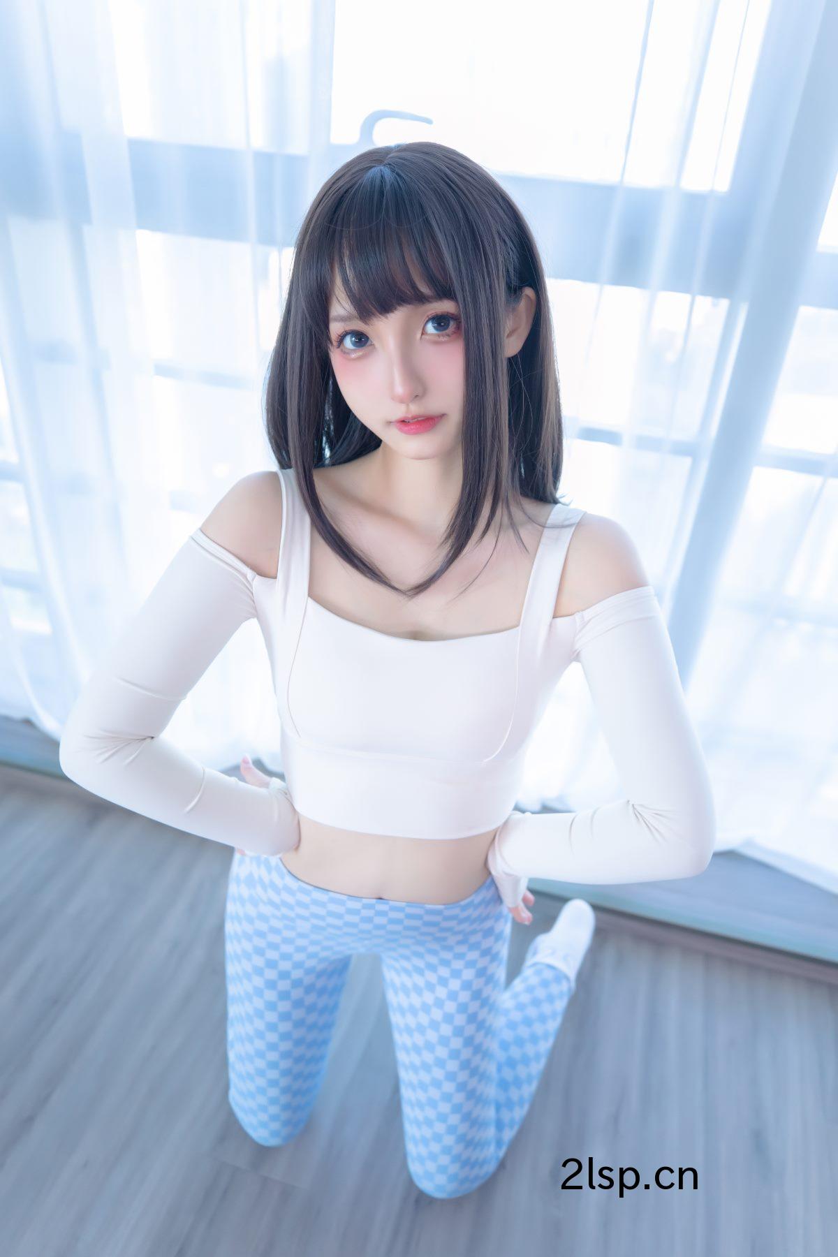 Coser@神楽坂真冬Vol.083蓝白格