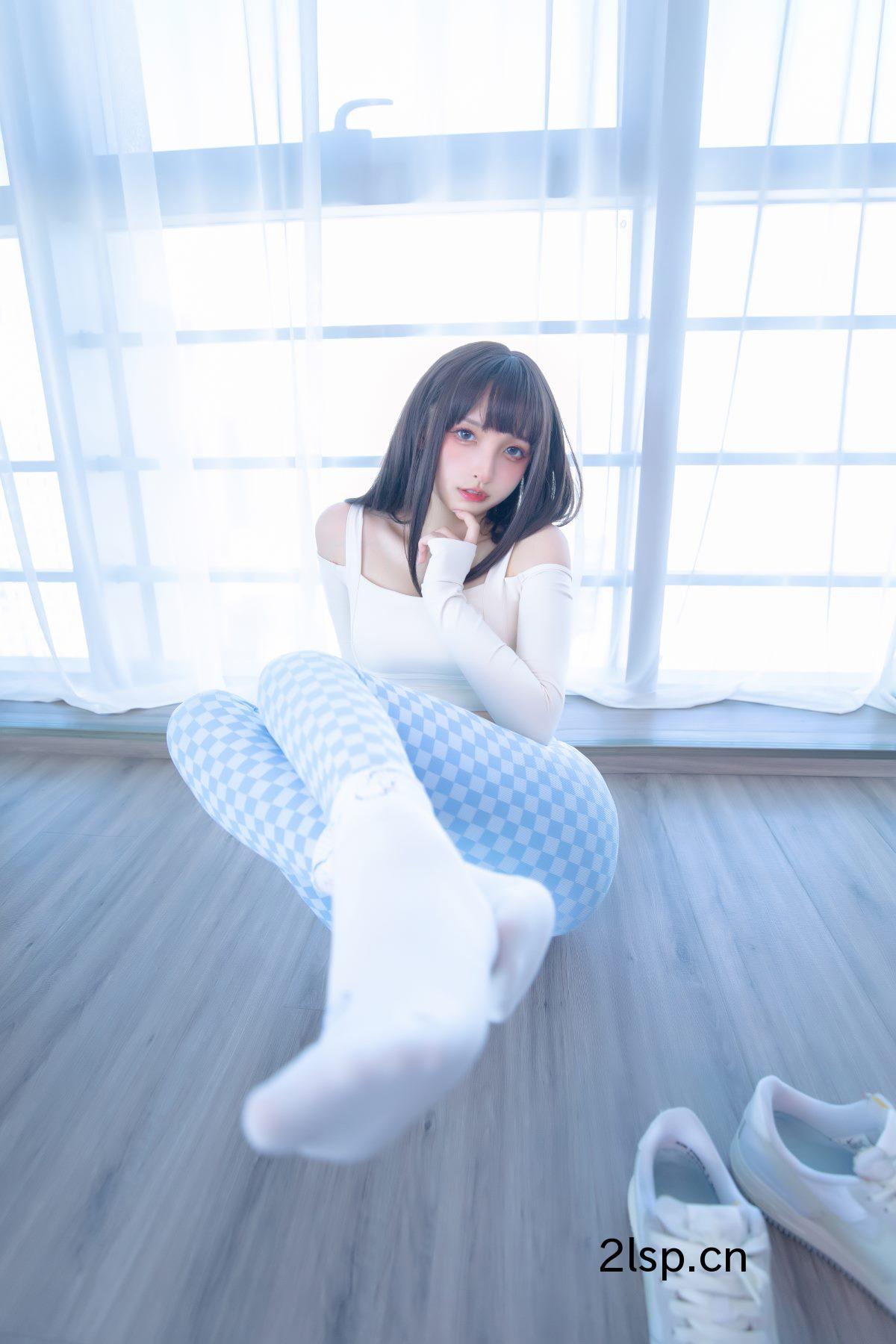 Coser@神楽坂真冬Vol.083蓝白格