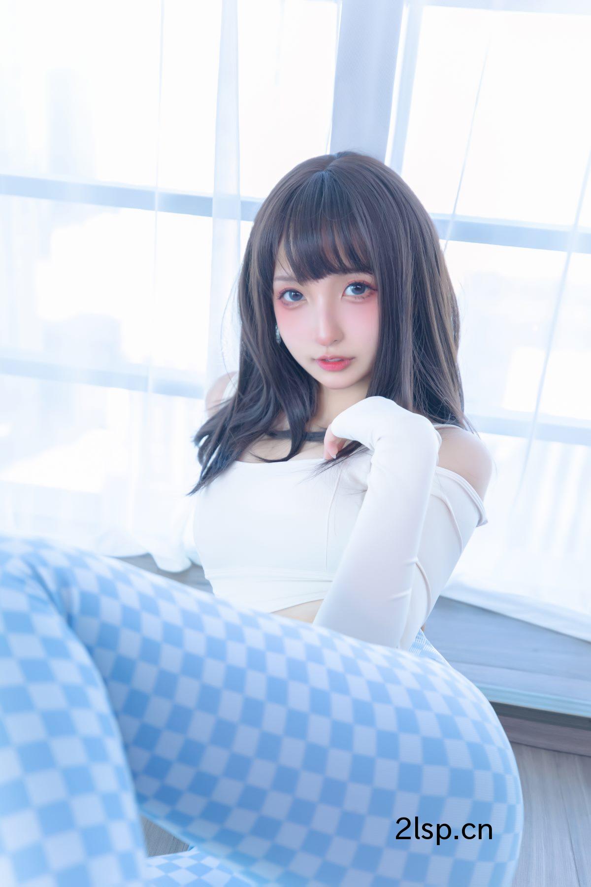 Coser@神楽坂真冬Vol.083蓝白格