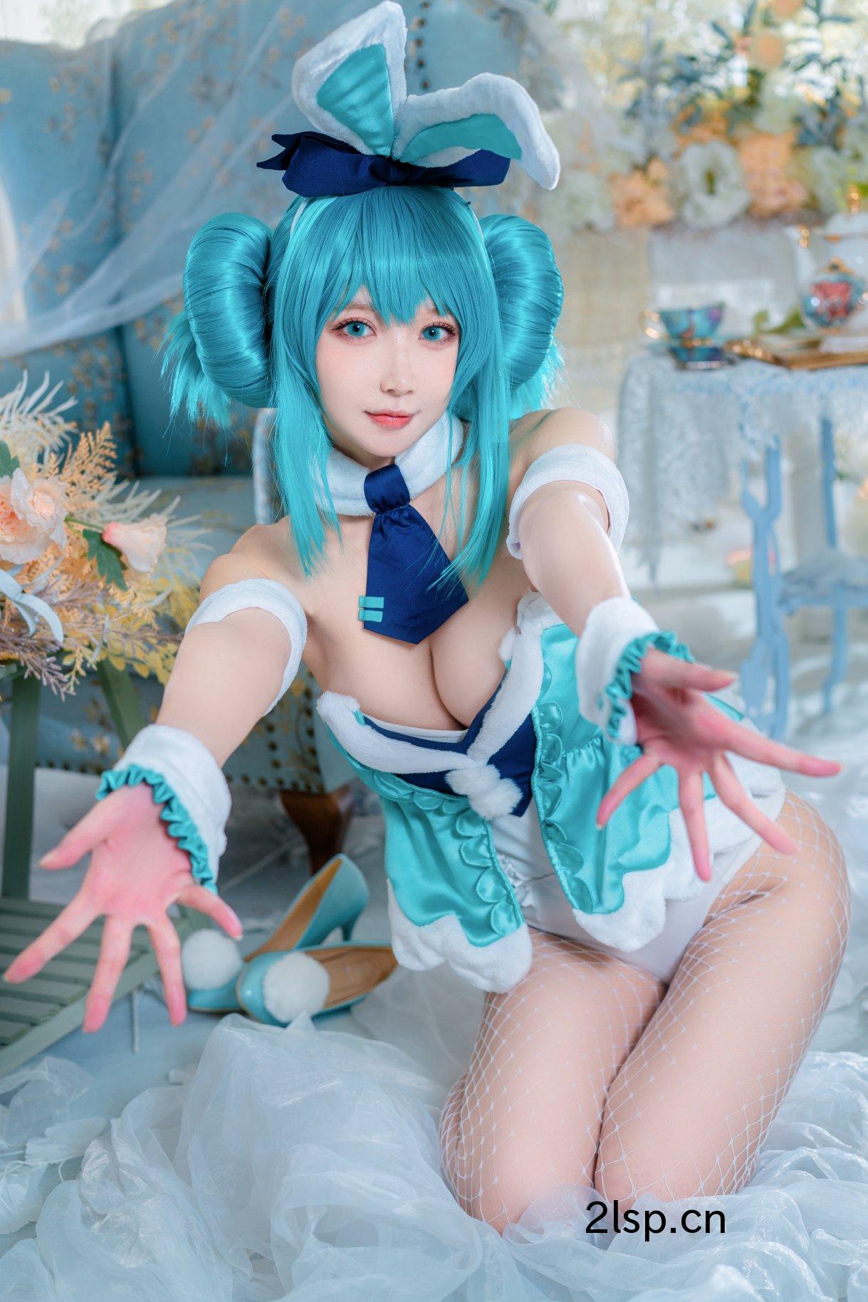 Coser@阿包也是兔娘Vol.030白兔miku