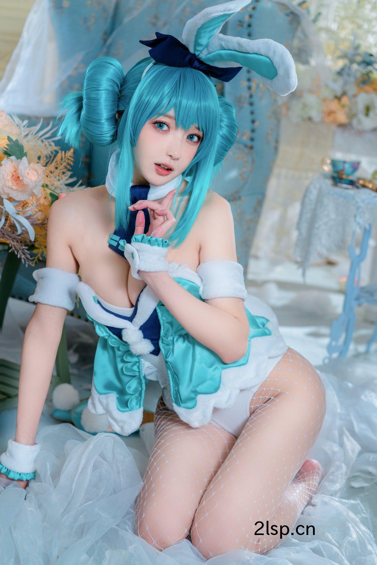 Coser@阿包也是兔娘Vol.030白兔miku