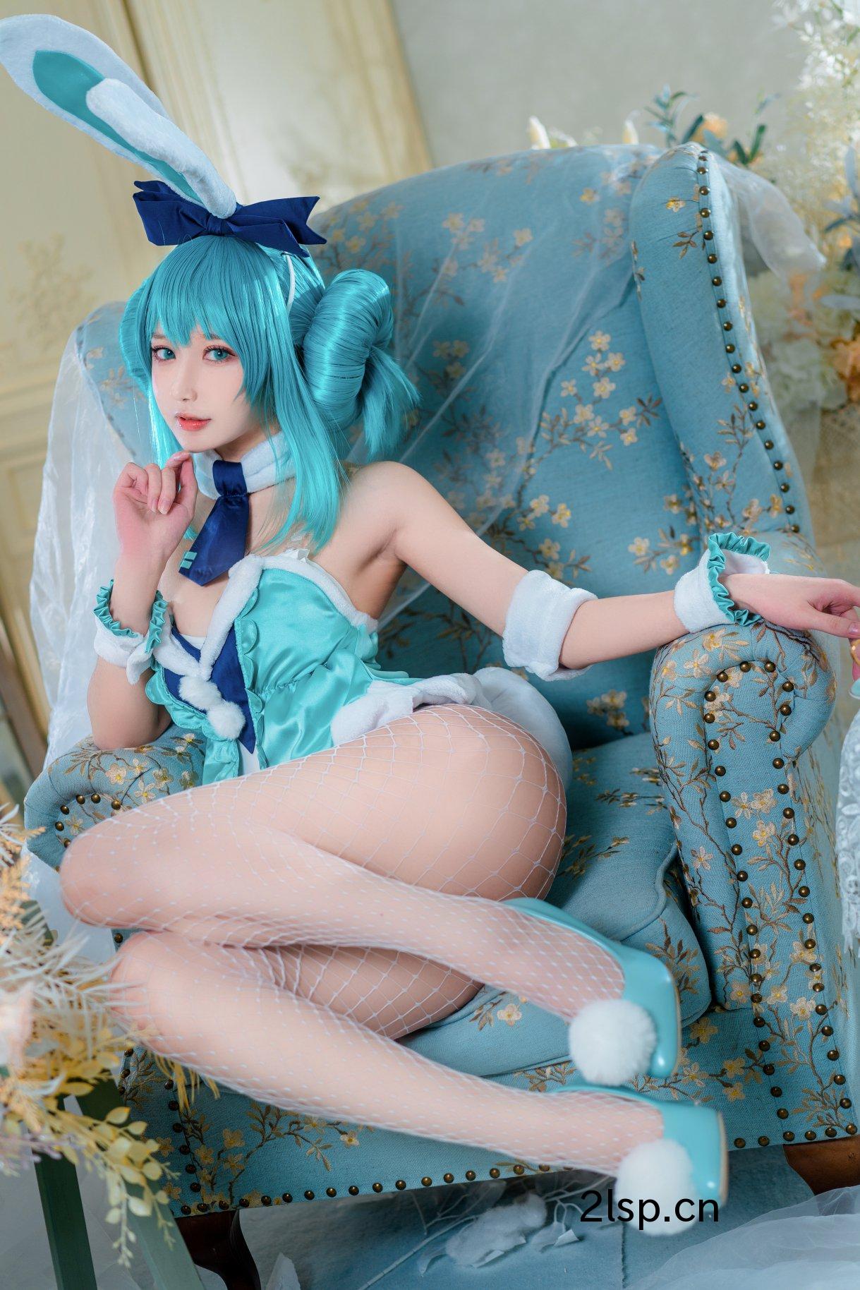 Coser@阿包也是兔娘Vol.030白兔miku