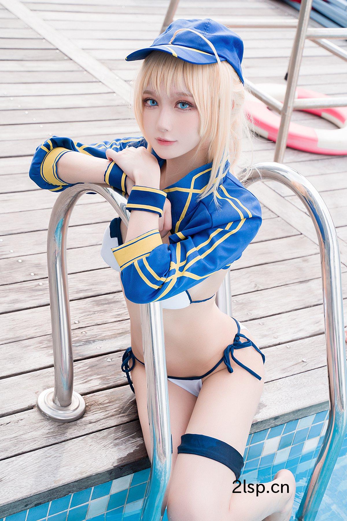 Coser@阿包也是兔娘Vol.045冲田总司泳装阿包也是兔娘