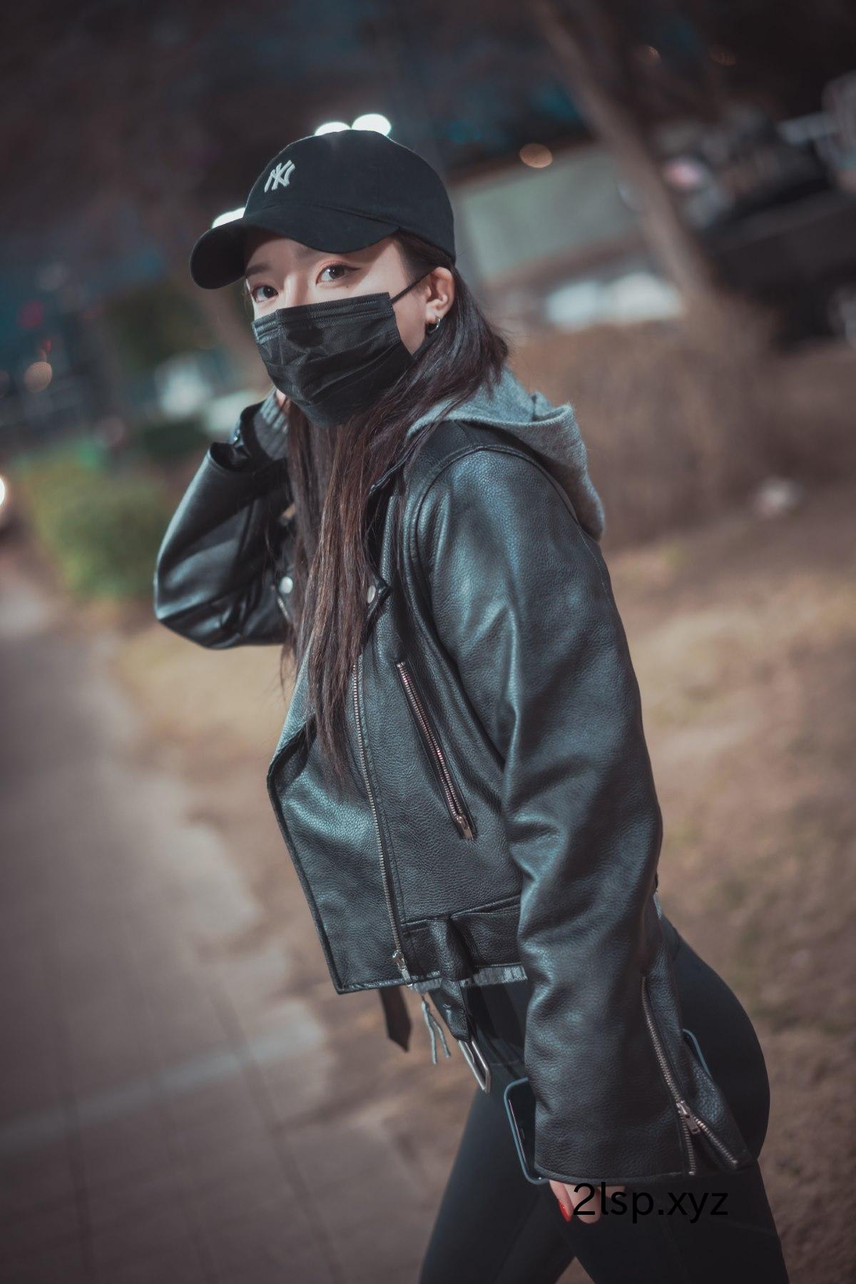 DJAWA-Son-Ye-Eun-손예은-–-Drive-My-Car손예은