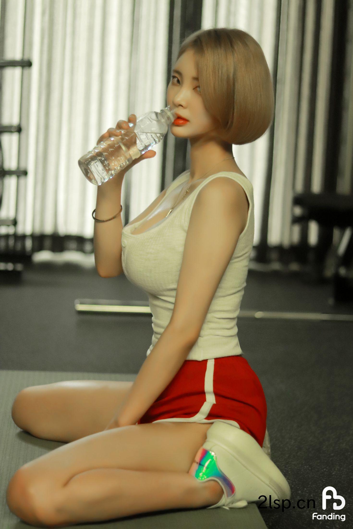 Fanding-Yeon-Gym-Girl