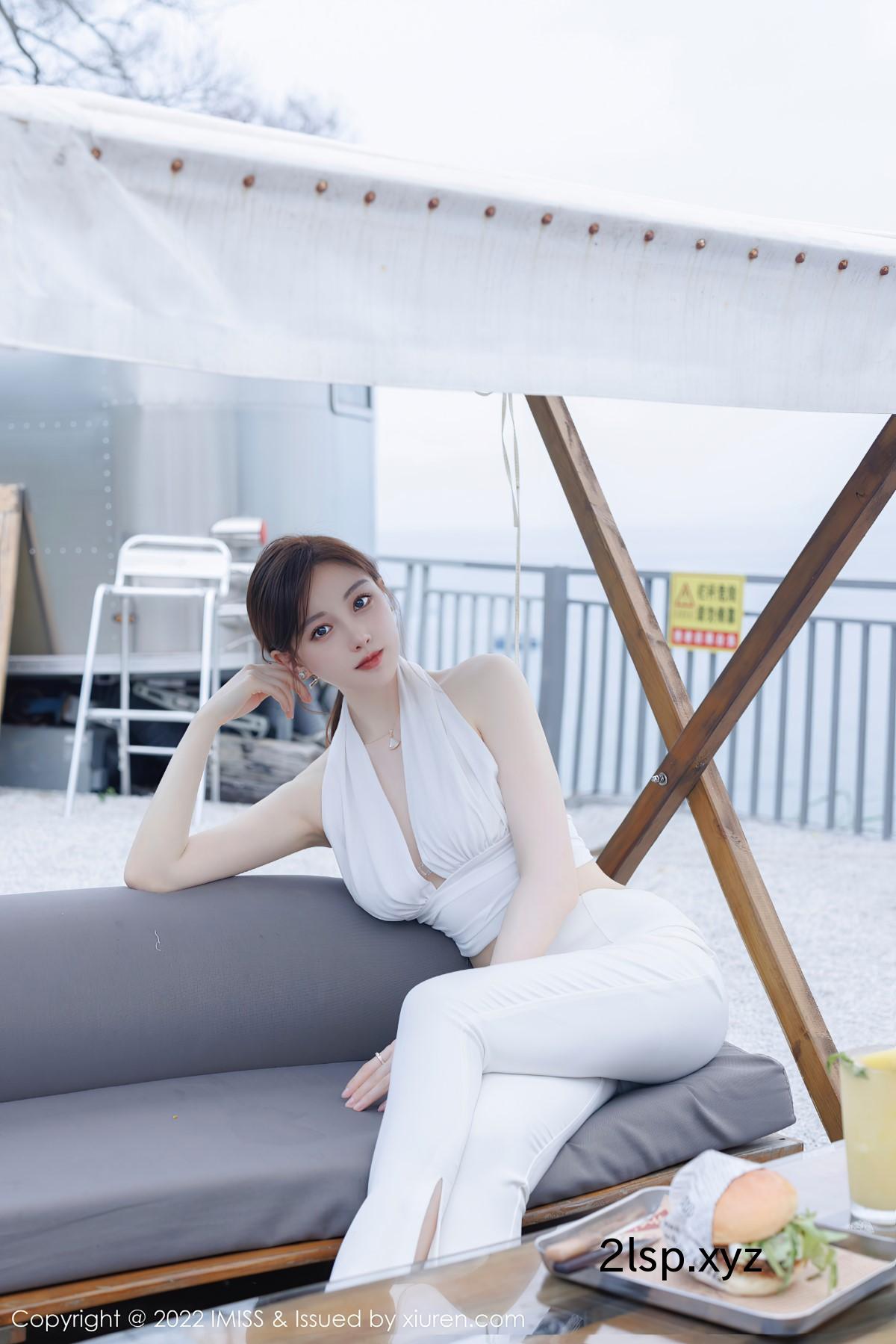 IMiss爱蜜社-Vol.706-Lynn-Liu-Yi-NingLynn刘奕宁