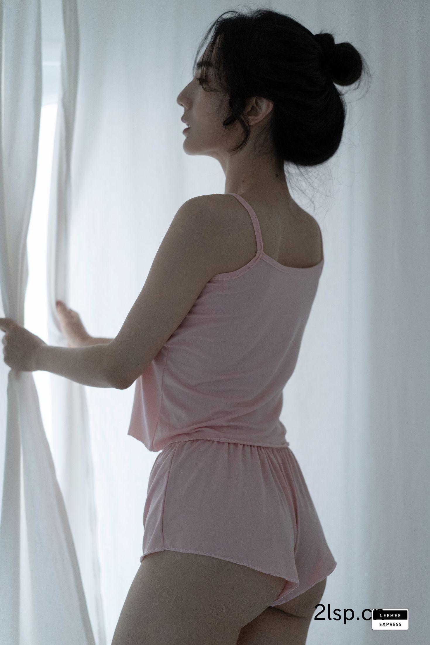 LEEHEE-EXPRESS-Ray