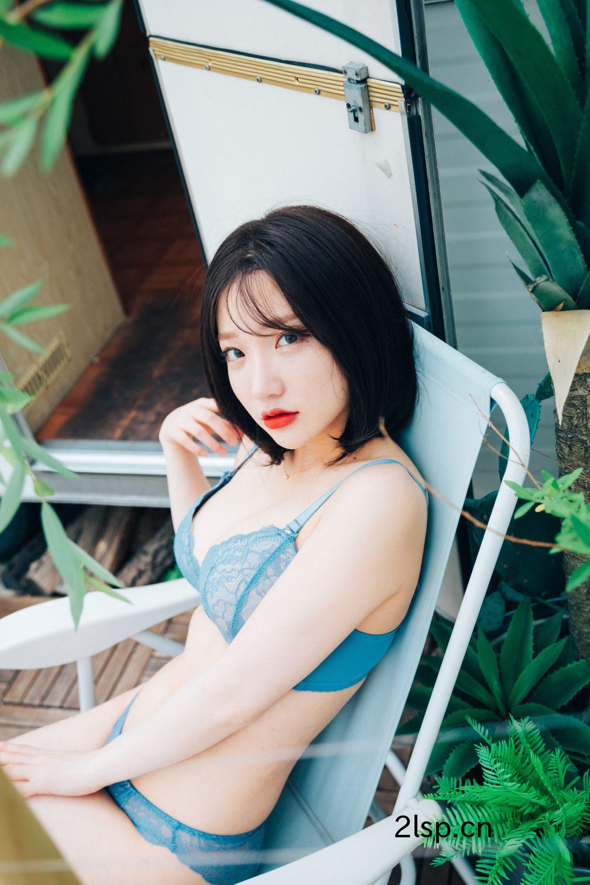 LoozySummerCaravan–SonYe-Eun손예은손예은