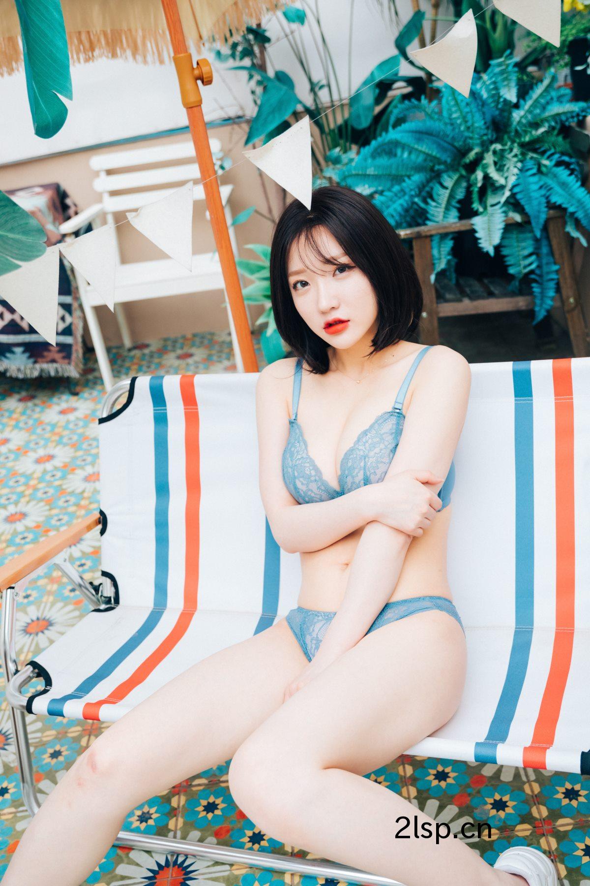 LoozySummerCaravan–SonYe-Eun손예은손예은