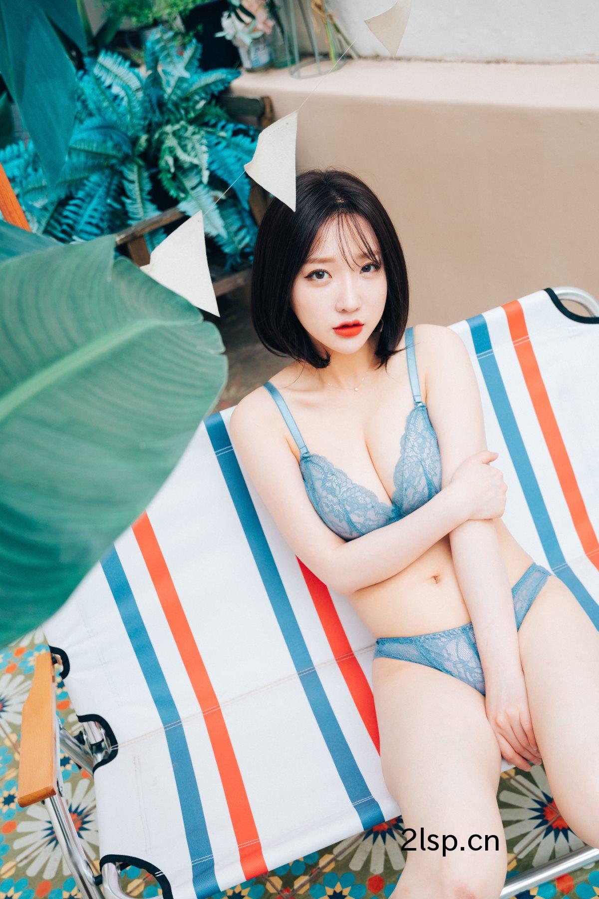 LoozySummerCaravan–SonYe-Eun손예은손예은