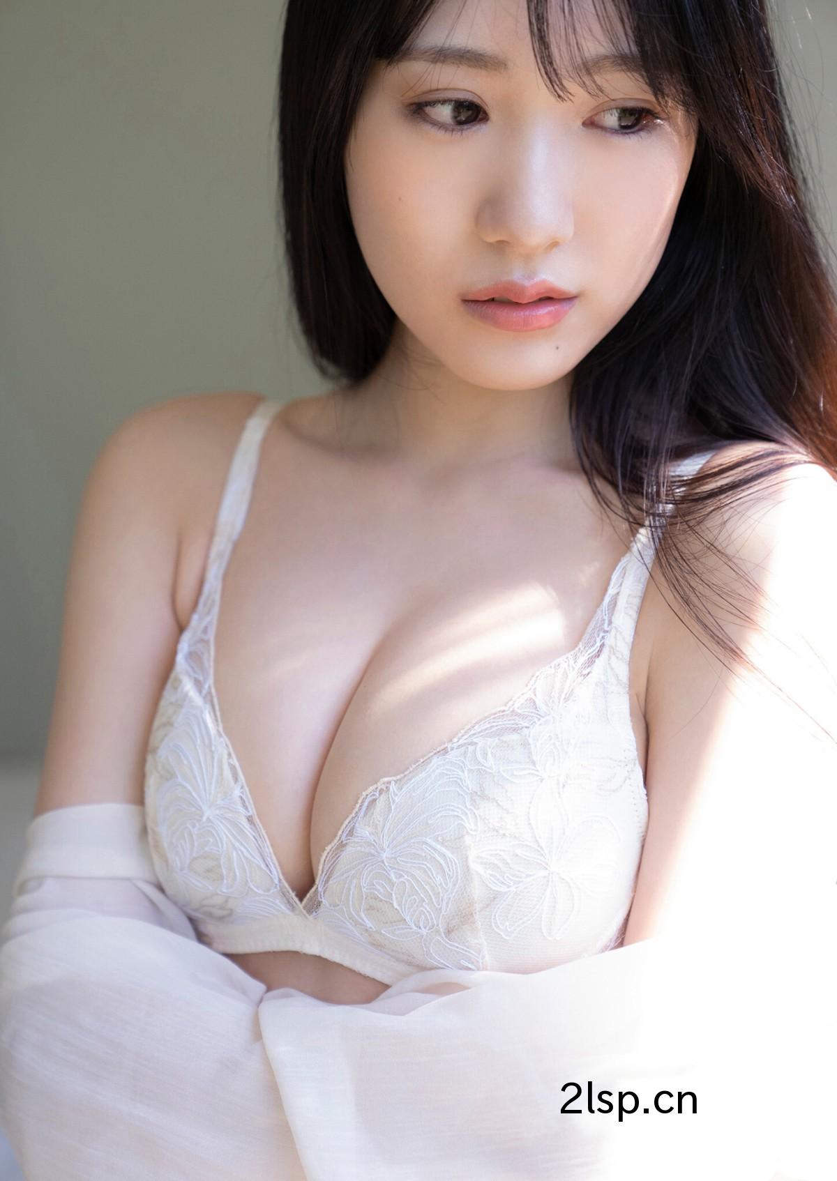 Photobook-2022-10-03-Nene-Shida-志田音々-–-Japan-Cutest-SisterPhotobook-2022-10-03-Nene-Shida-志田音々---Japan-Cutest-Sister