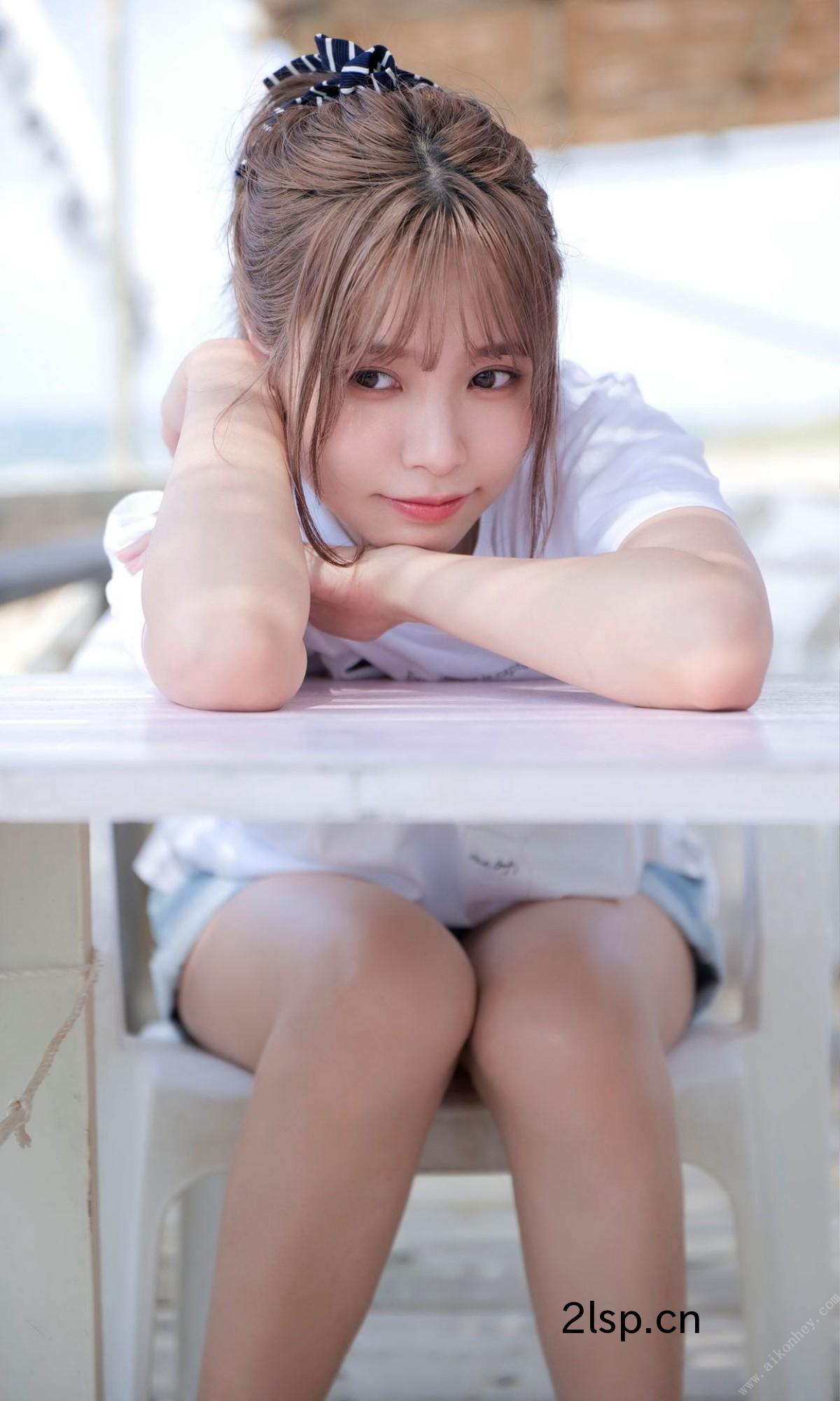 Photobook-2022-10-17-Liyuu-–-ForeverPhotobook-2022-10-17-Liyuu---Forever